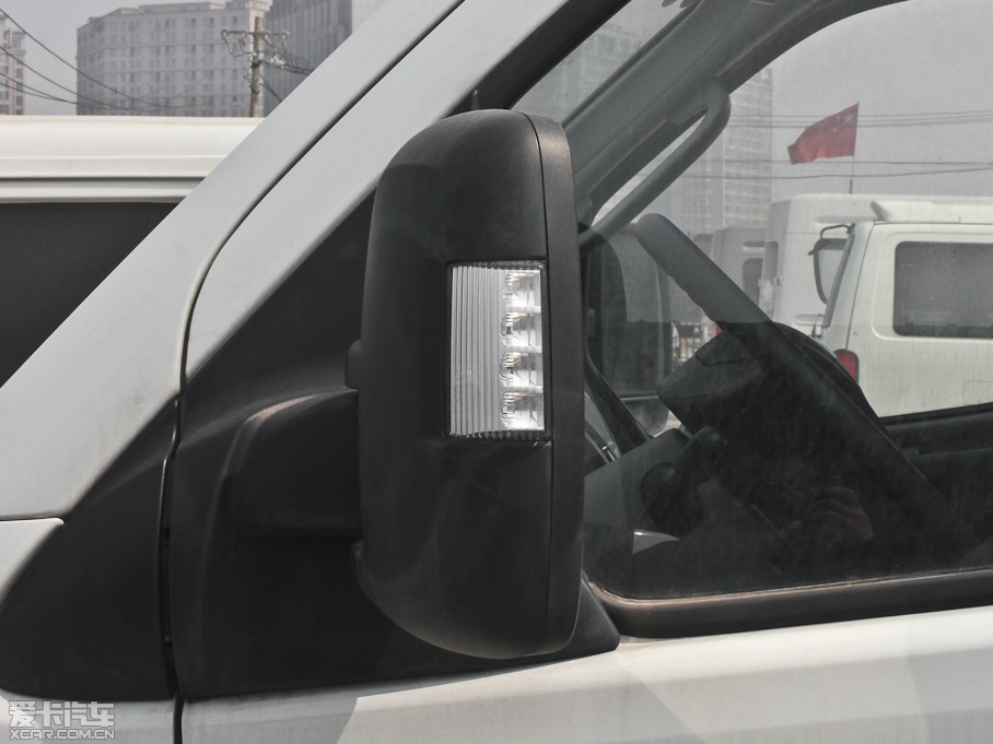 2012ͨMAXUS V80 2.5T 픳ֵB