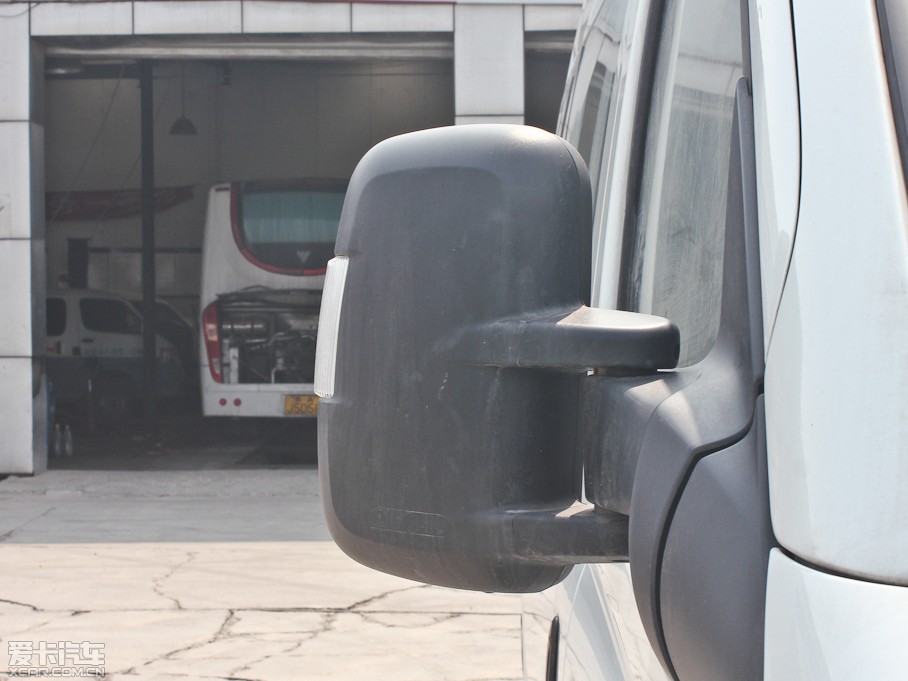 2012ͨMAXUS V80 2.5T 픳ֵB