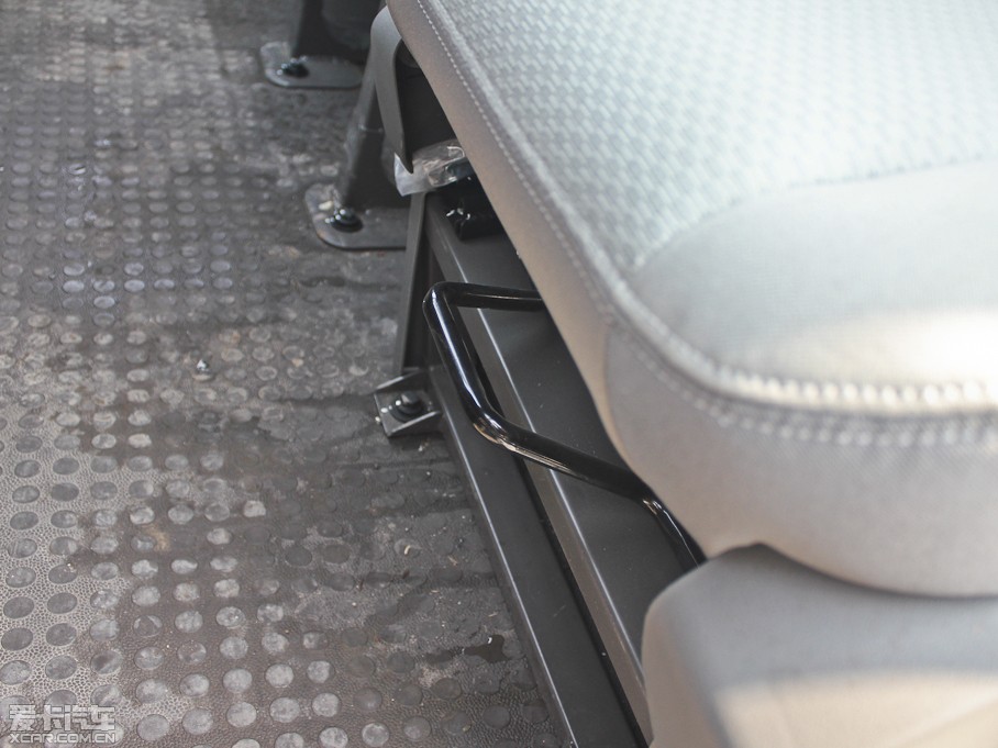 2012ͨMAXUS V80 2.5T 픳ֵB