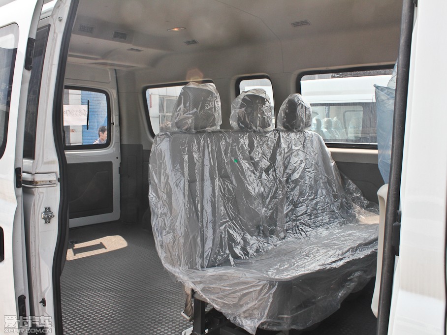 2012ͨMAXUS V80 2.5T 픳ֵB