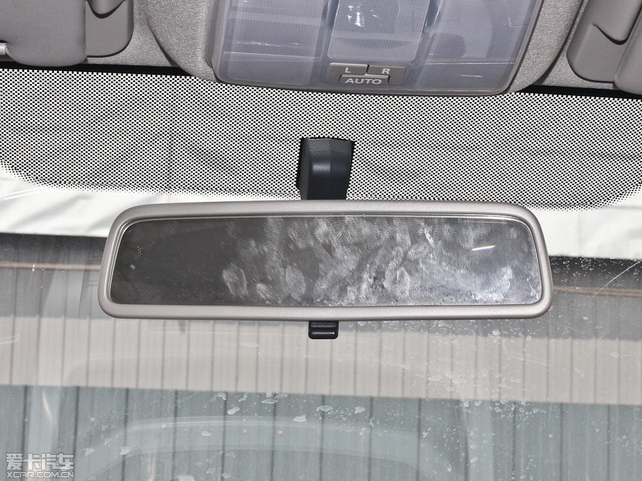 2012ͨMAXUS V80 2.5T 픳ֵB