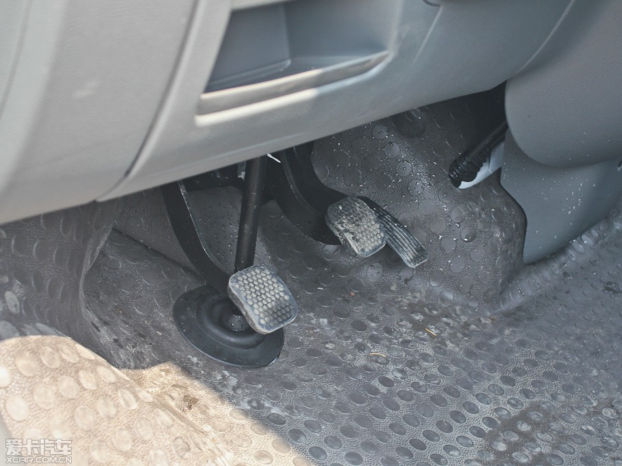 2012ͨMAXUS V80 2.5T 픳ֵB