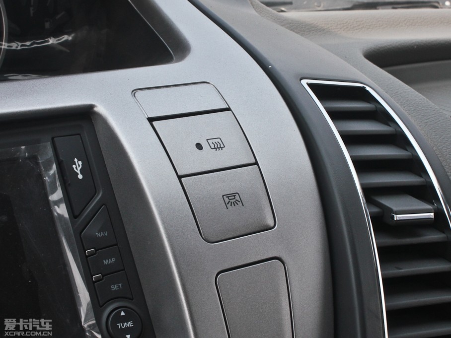 2012ͨMAXUS V80 2.5T 픳ֵB