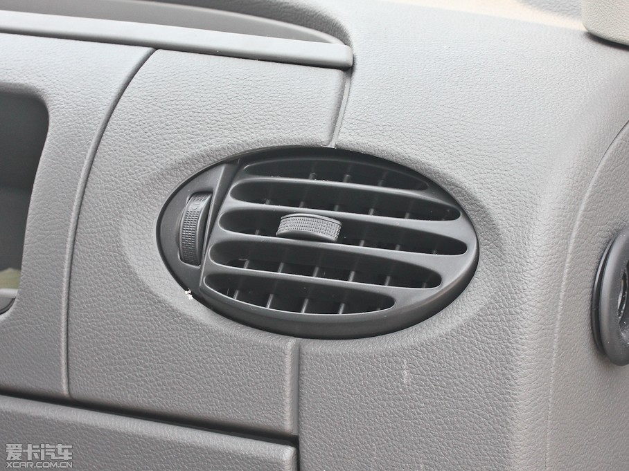 2012ͨMAXUS V80 2.5T 픳ֵB