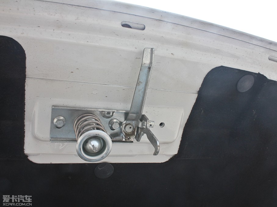 2012ͨMAXUS V80 2.5T 픳ֵB