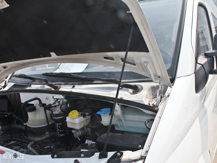 2012ͨMAXUS V80 2.5T 픳ֵB