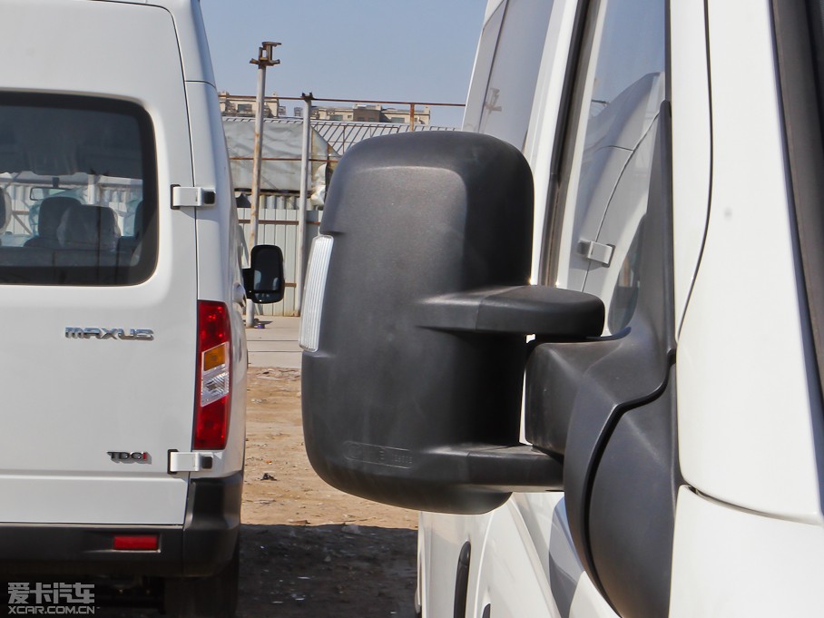 2012ͨMAXUS V80 2.5T 픳ֵE