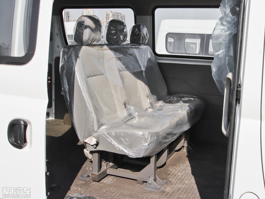 2012ͨMAXUS V80 2.5T 픳ֵE