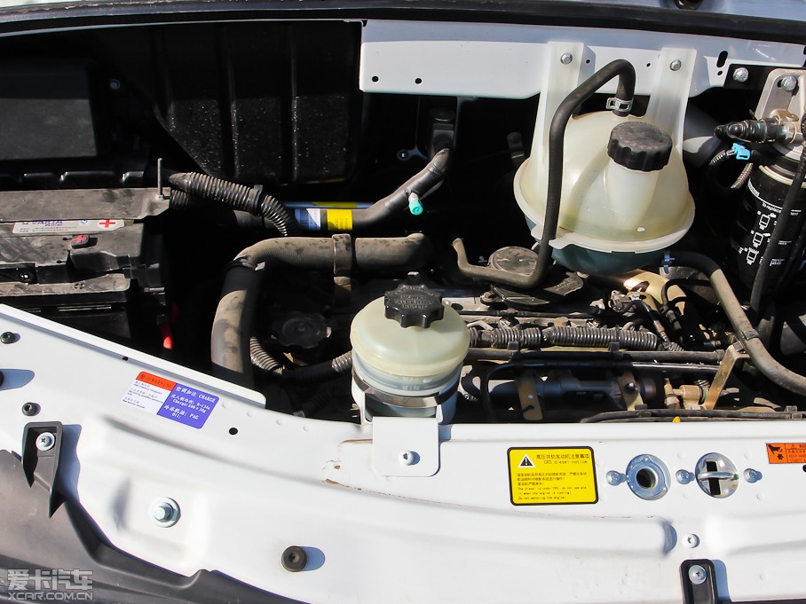 2012��������ͨMAXUS V80 2.5T ��픳�ֵ������E