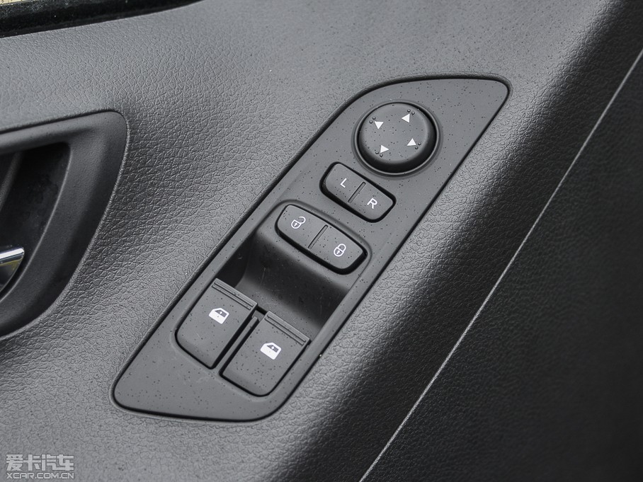 2014ͨMAXUS G10 2.0T ԄӺA