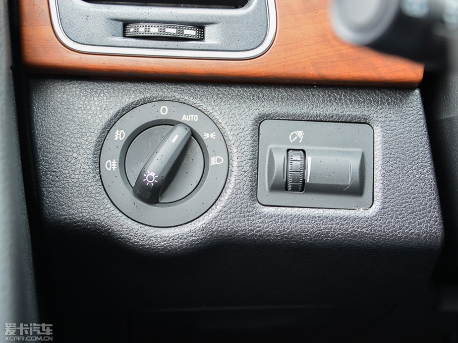 2014ͨMAXUS G10 2.0T ԄӺA