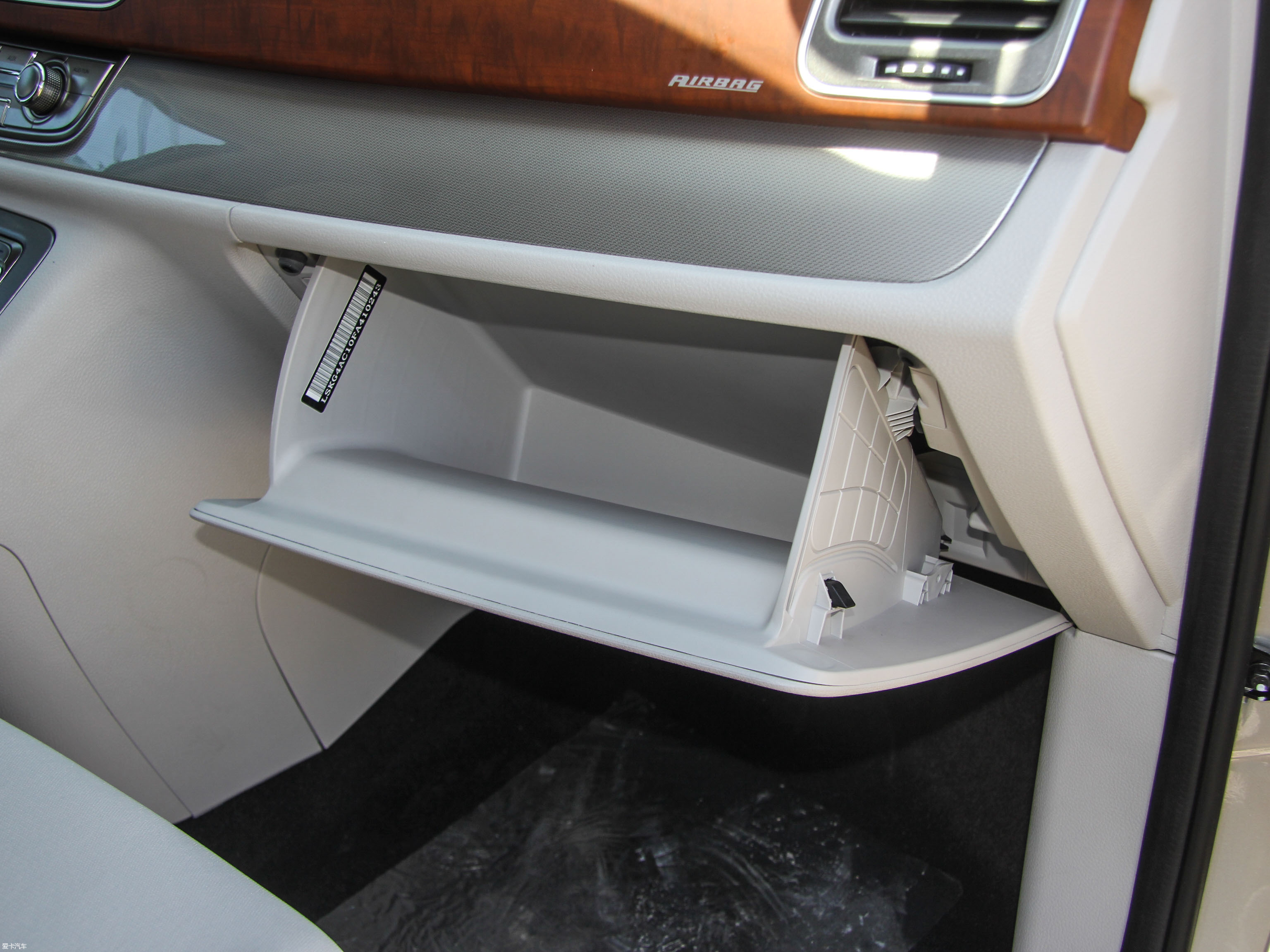 2014ͨMAXUS G10 2.0T ԄӺA