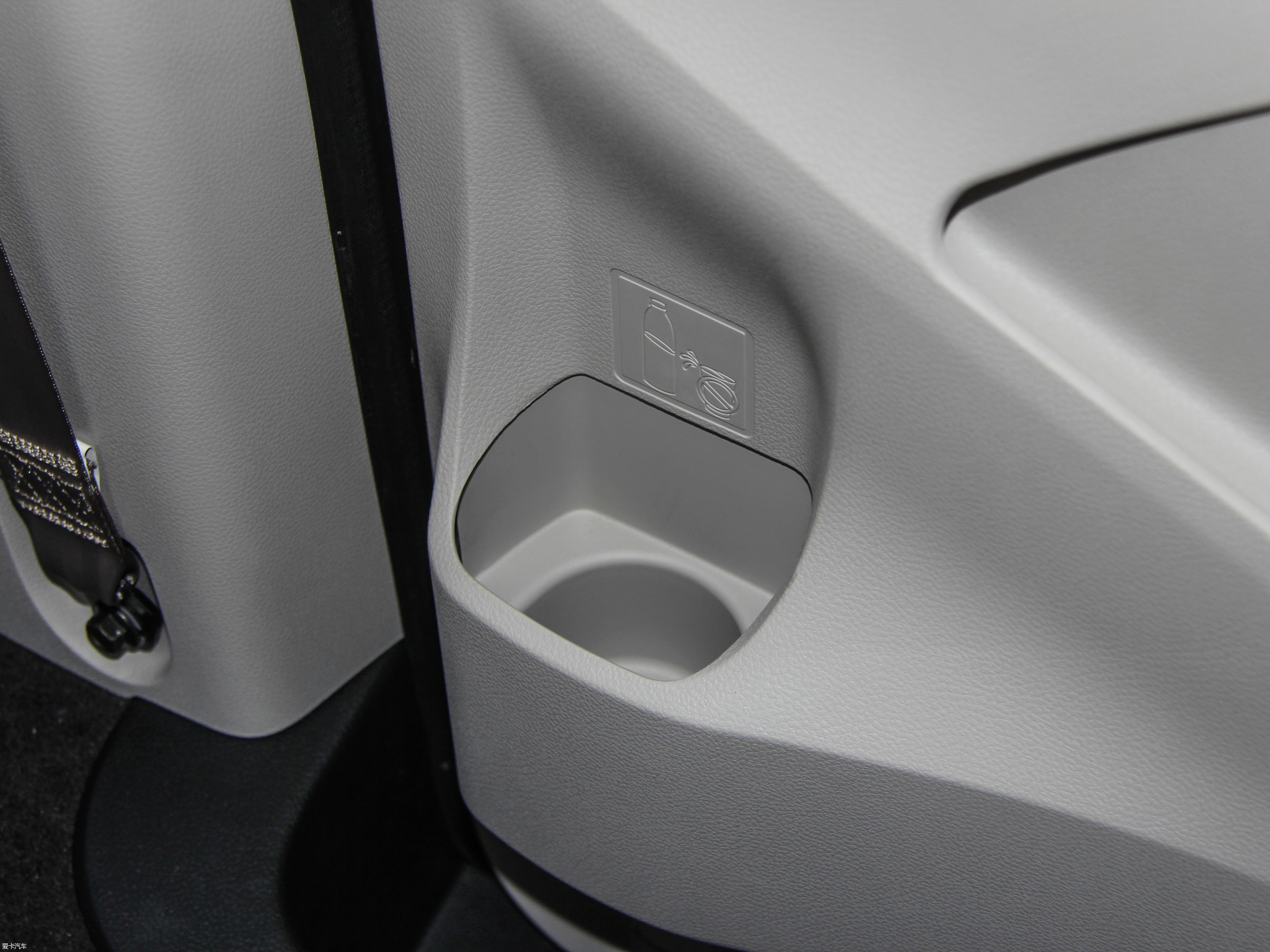 2014ͨMAXUS G10 2.0T Ԅ(dng)A