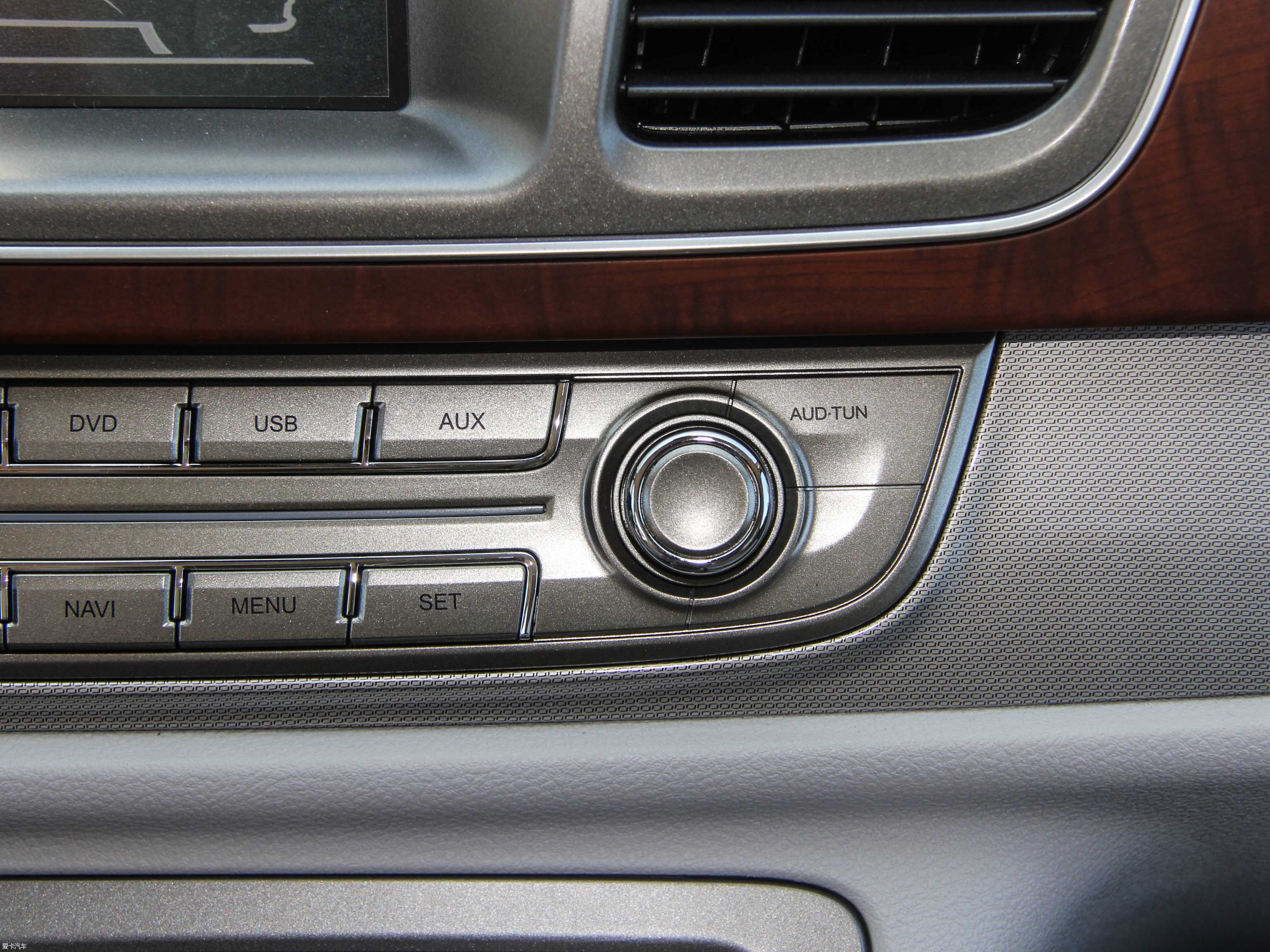 2014ͨMAXUS G10 2.0T ԄӺA