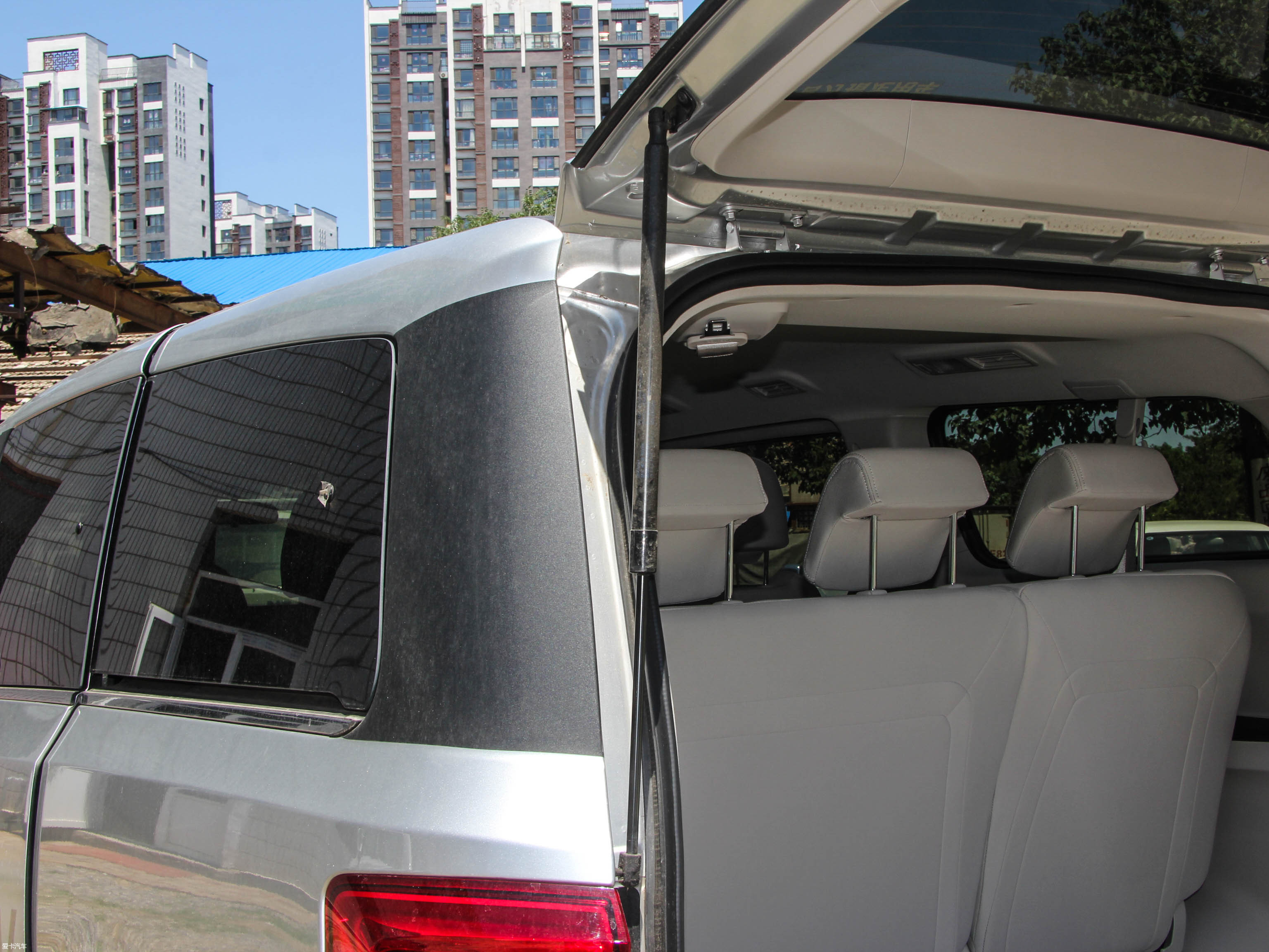 2014ͨMAXUS G10 2.0T ԄӺA