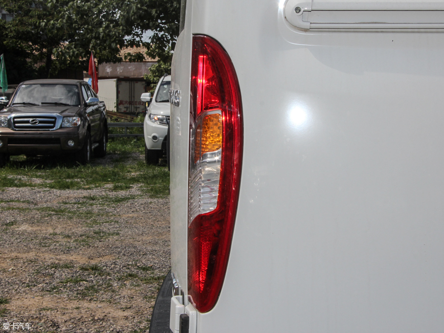 2015ͨMAXUS V80 2.5T քӰ\ͨS