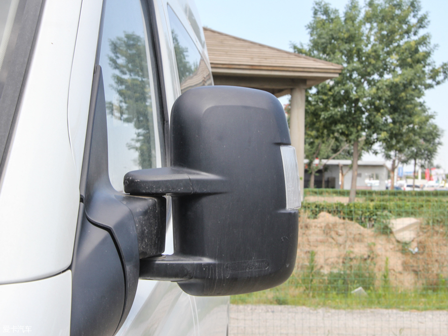 2015ͨMAXUS V80 2.5T քӰ\ͨS