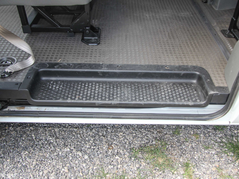 2015ͨMAXUS V80 2.5T քӰ\ͨS