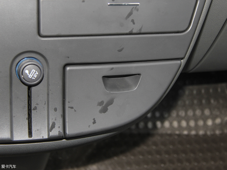 2015ͨMAXUS V80 2.5T քӰ\ͨS