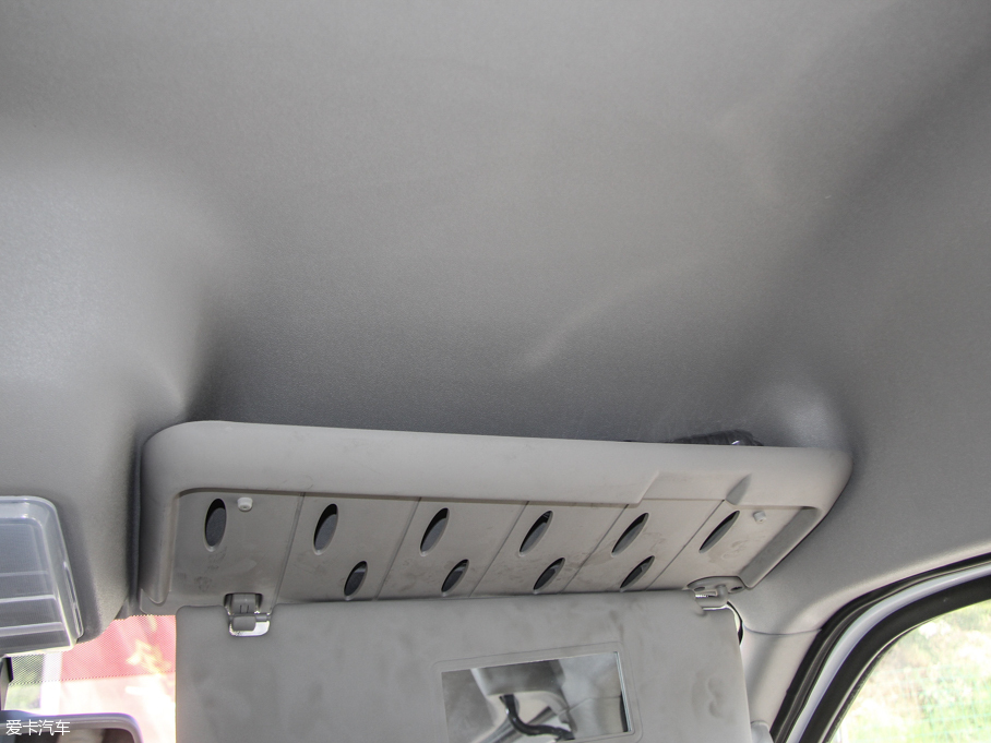 2015ͨMAXUS V80 2.5T քӰ\ͨS