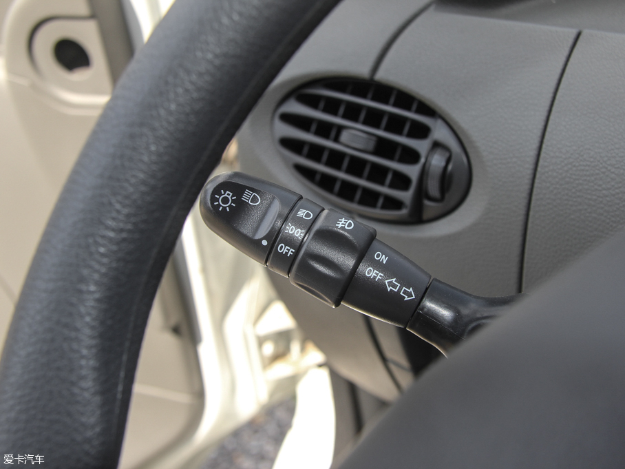 2015ͨMAXUS V80 2.5T քӰ\ͨS