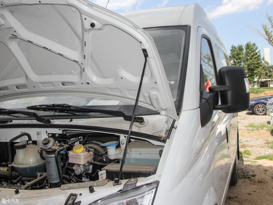 2015ͨMAXUS V80 2.5T քӰ\ͨS