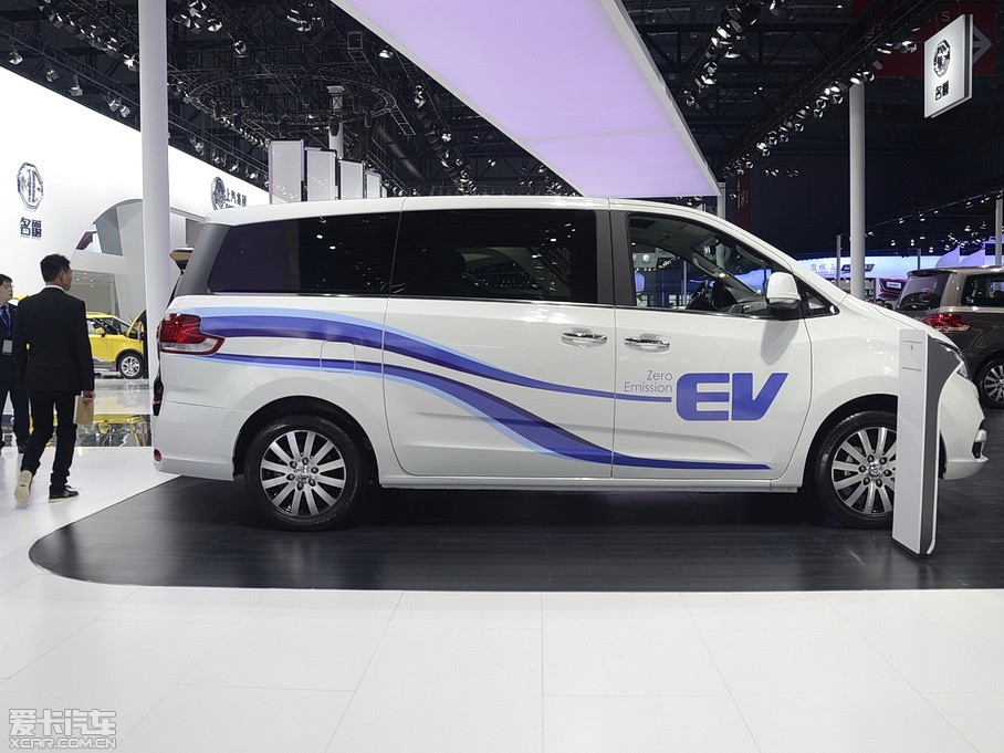 2015ͨMAXUS EG10 늄܇