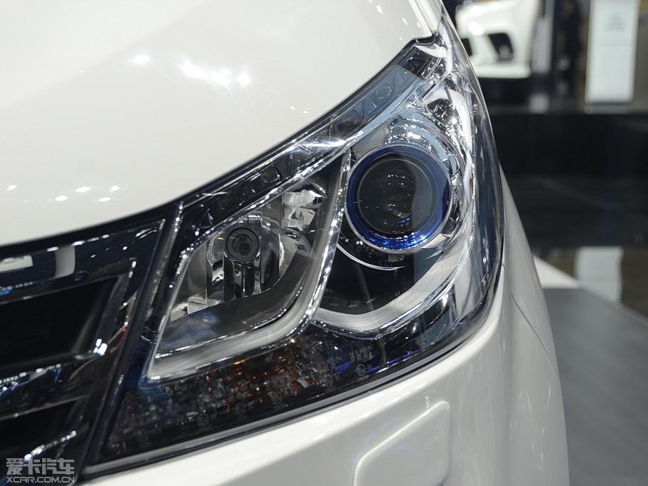 2015ͨMAXUS EG10 늄܇