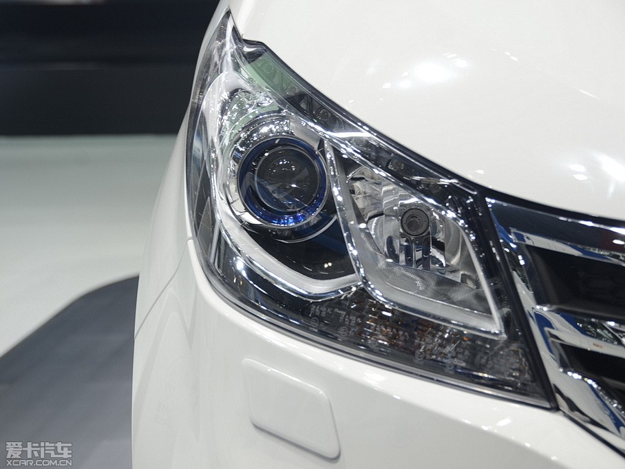 2015ͨMAXUS EG10 늄܇