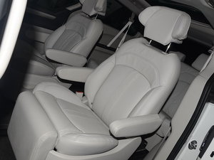 2015늄(dng)܇(ch) g