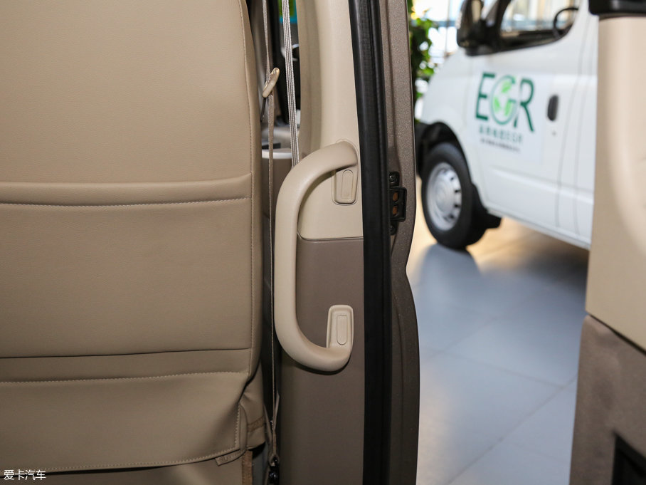 2016ͨMAXUS V80 2.5T AMT̽LS15 IV