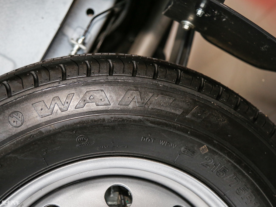 2016ͨMAXUS V80 2.5T AMT\ͨS6 V