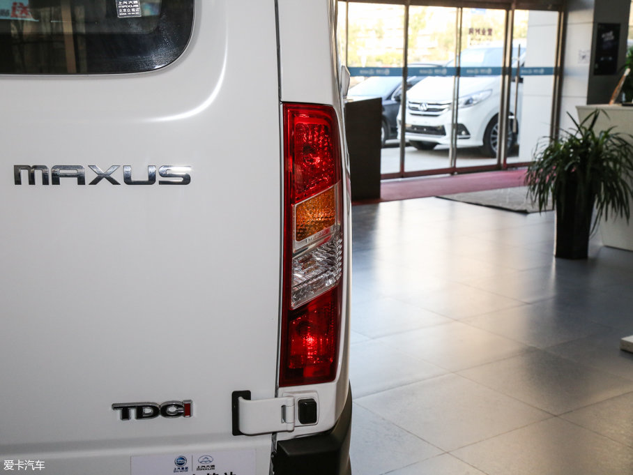 2016ͨMAXUS V80 2.5T AMT\ͨS6 V