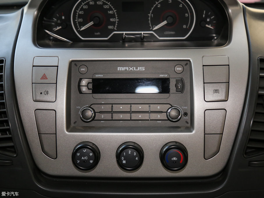 2016ͨMAXUS V80 2.5T AMT\ͨS6 V