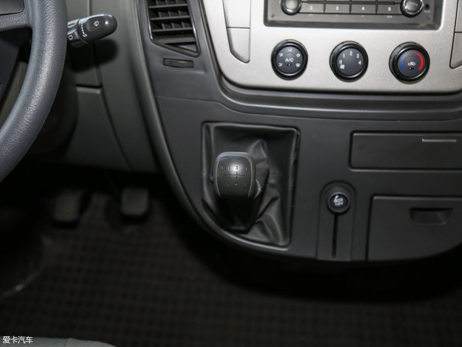 2016ͨMAXUS V80 2.5T AMT\ͨS6 V