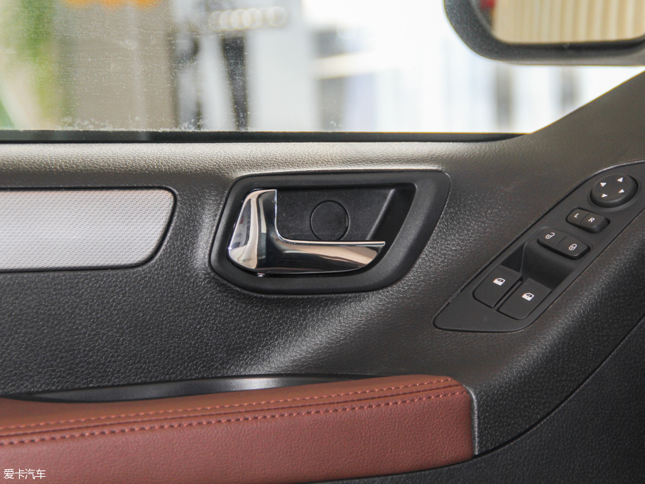 2016ͨMAXUS G10 2.0T Ԅ