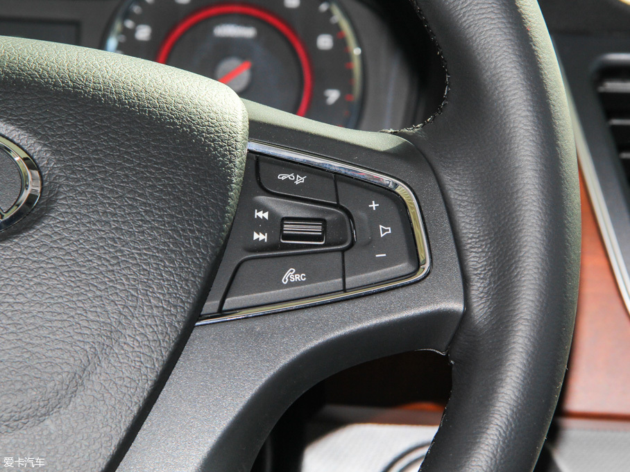 2016ͨMAXUS G10 2.0T Ԅ