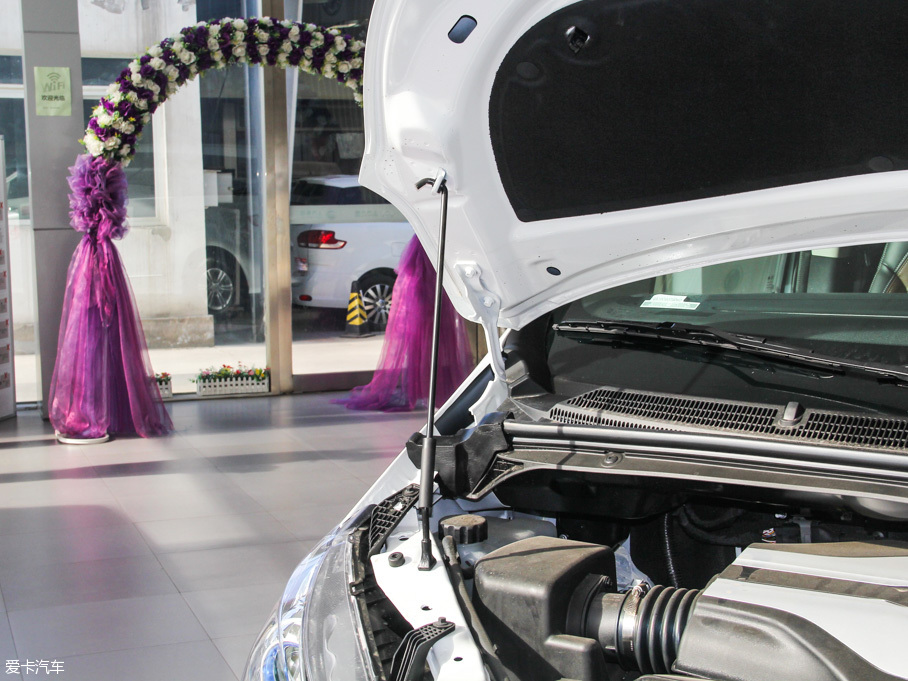 2016ͨMAXUS G10 2.0T Ԅ