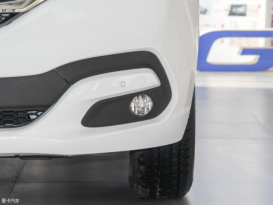 2016ͨMAXUS G10 2.0T ԄӾӢ