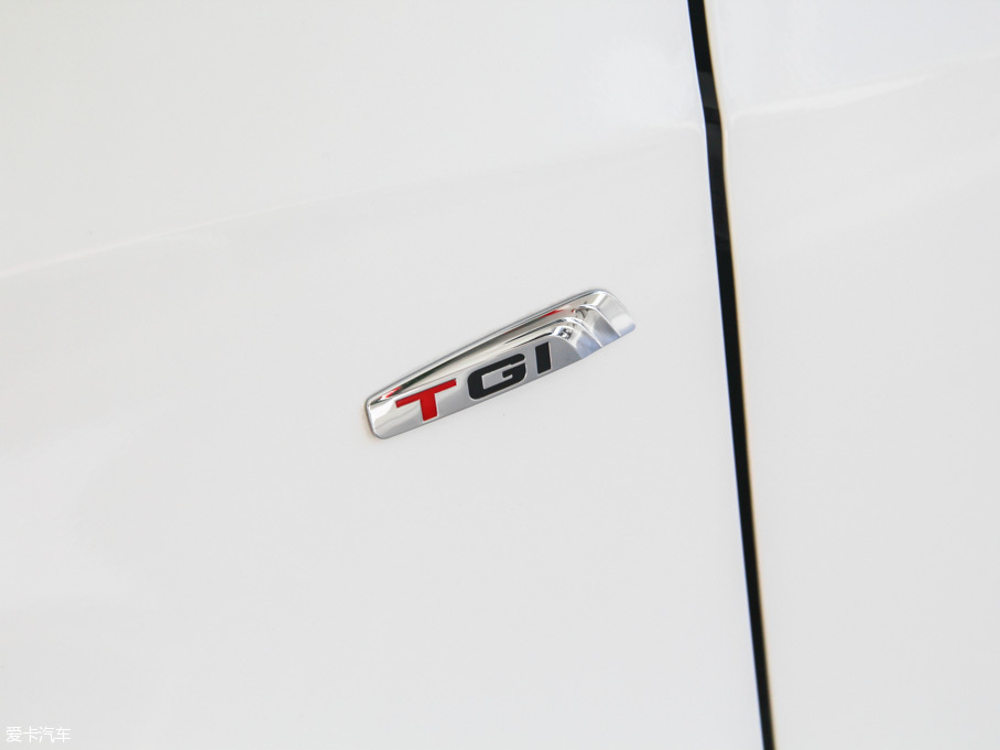 2016ͨMAXUS G10 2.0T ԄӾӢ