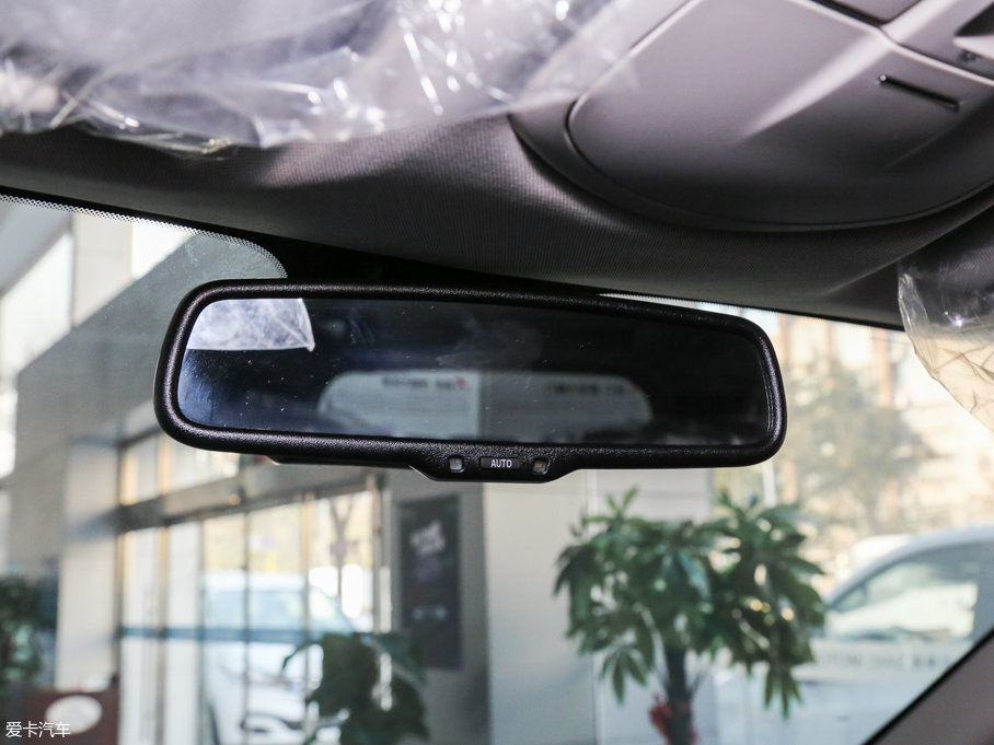 2016ͨMAXUS G10 2.0T ԄŞ