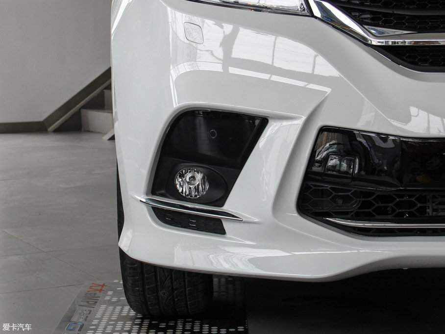 2016ͨMAXUS G10 2.0T ԄӺA