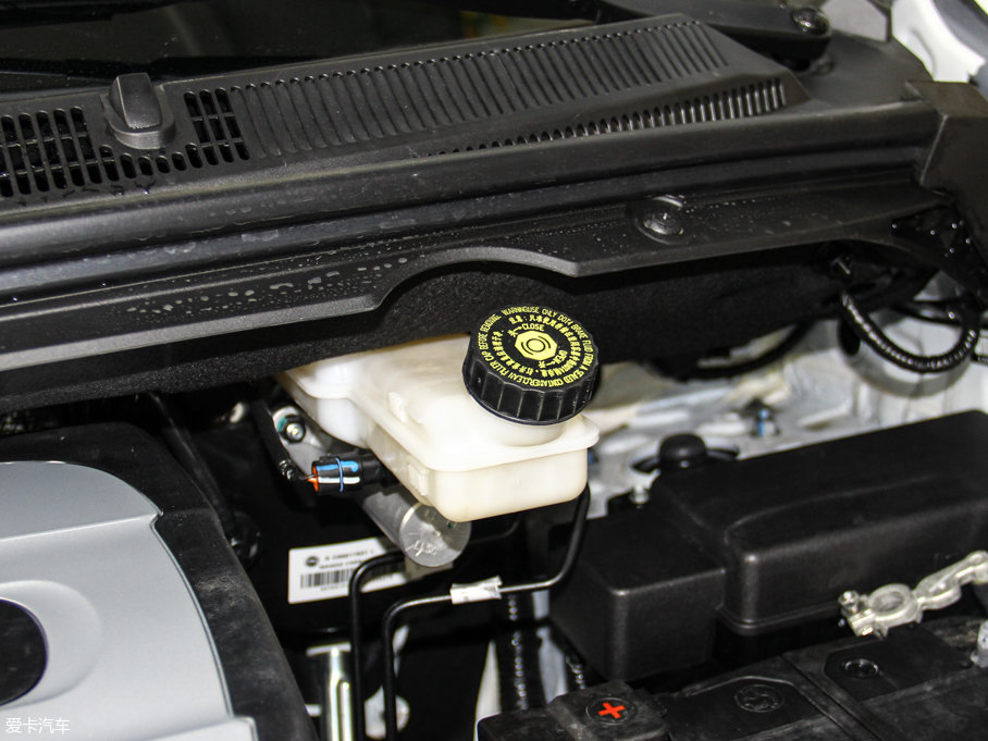 2016ͨMAXUS G10 2.0T Ԅ(dng)A