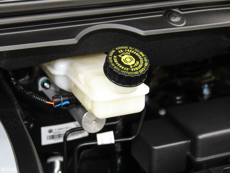 2016ͨMAXUS G10 2.0T ԄӺA