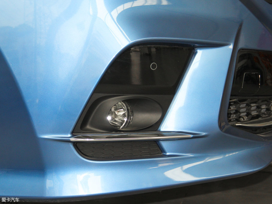 2016ͨMAXUS G10 2.0T ԄŞ