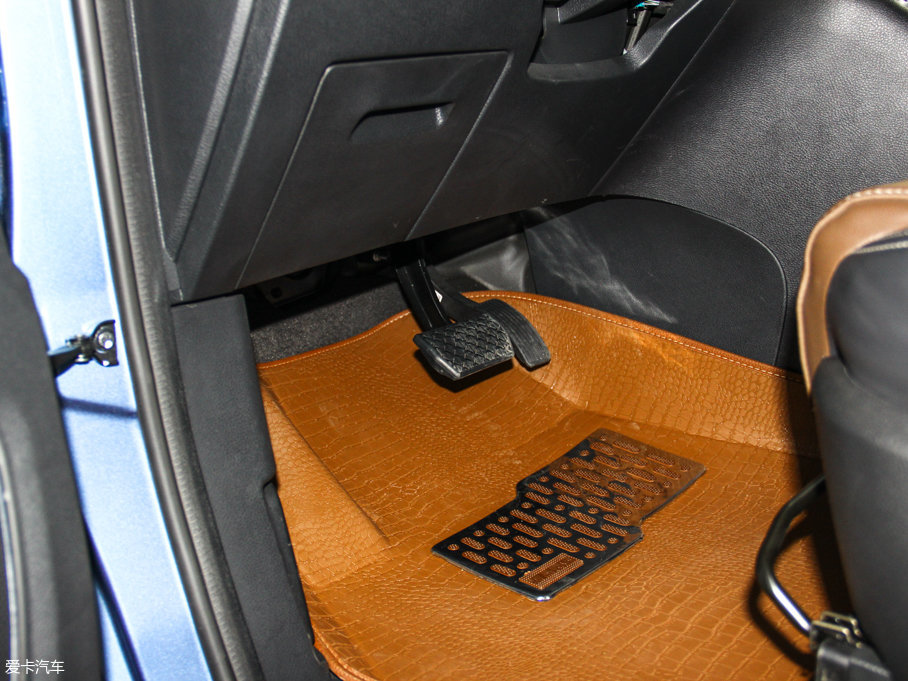 2016ͨMAXUS G10 2.0T ԄŞ