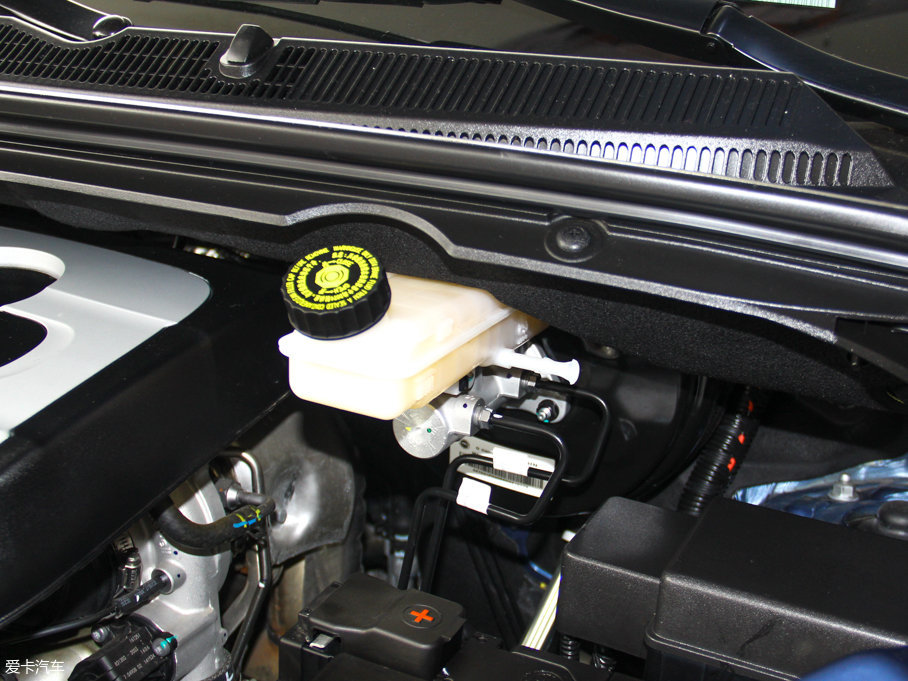 2016ͨMAXUS G10 2.0T ԄŞ