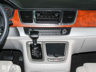 上汽商用車2016款上汽大通G10