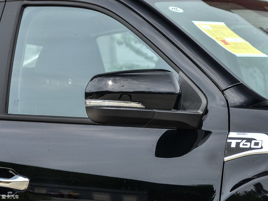 2017ͨMAXUS T60 2.8T ԄӃߵױPA͘ˎ  V