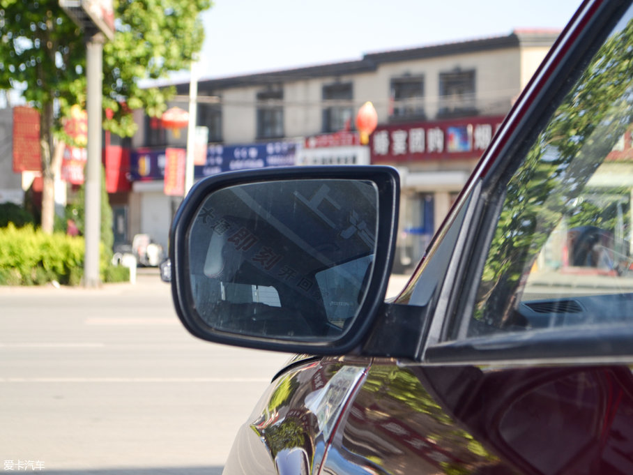 2017ͨMAXUS T60 2.8T քߵױPӢ͘ˎ  V